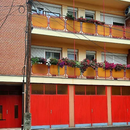 Emese Apartman Apartment