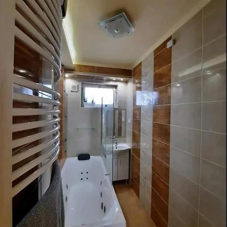 Apartment Emese Apartman